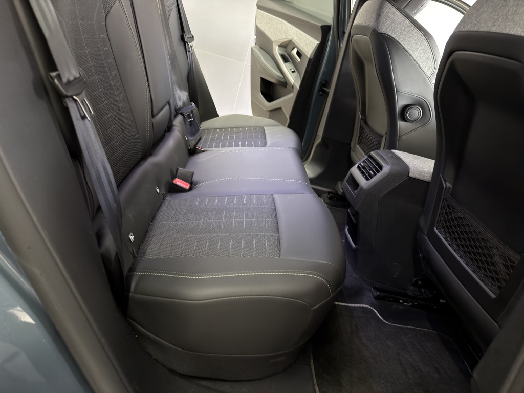 PEUGEOT 3008 1200 HYBRID 145 CV GT EDCS6